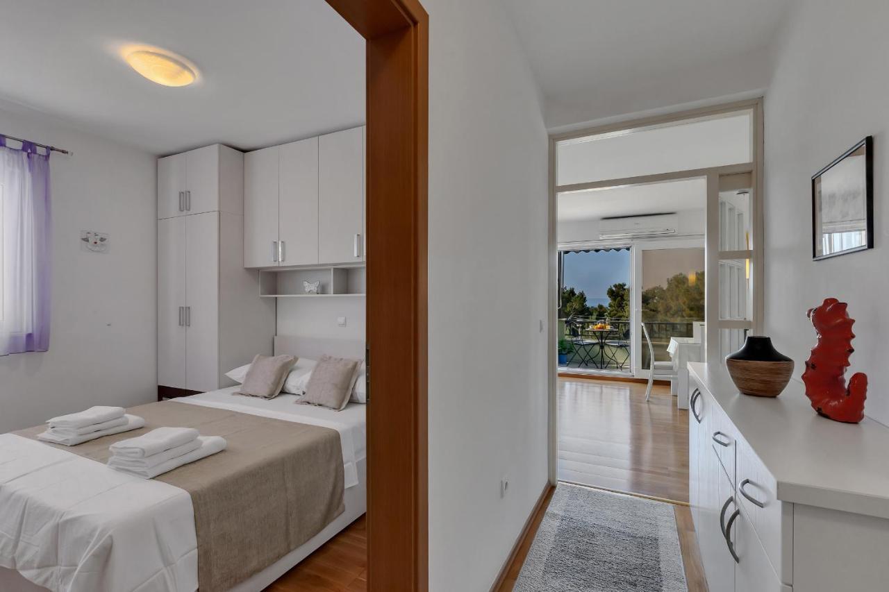 Apartment Pine Fine With Free Parking Makarska Exterior foto